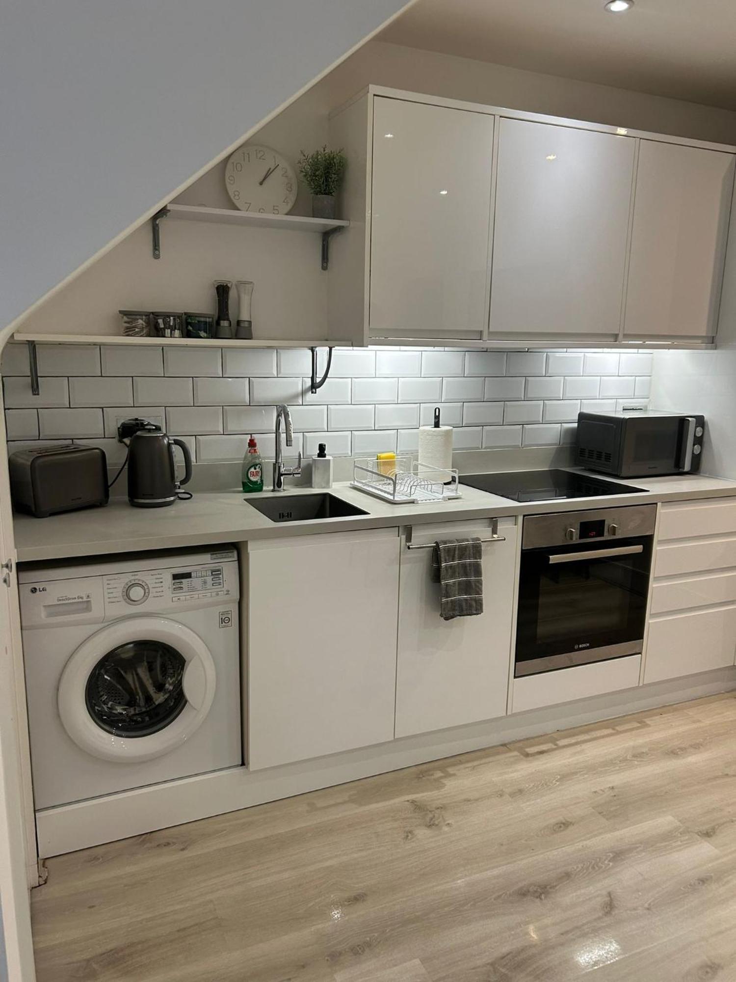 Apartment Gogmore Lane