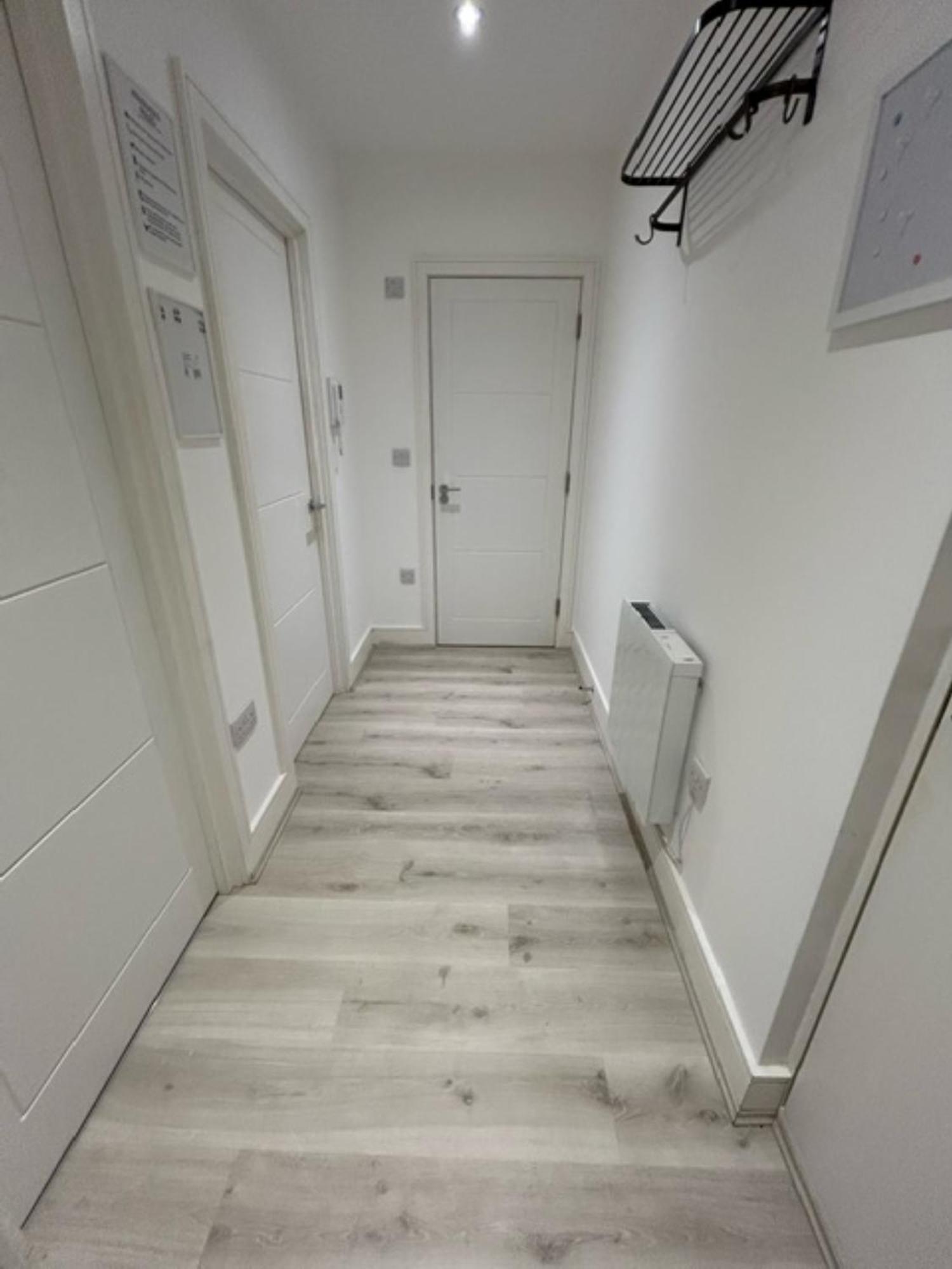 Apartment Gogmore Lane Chertsey