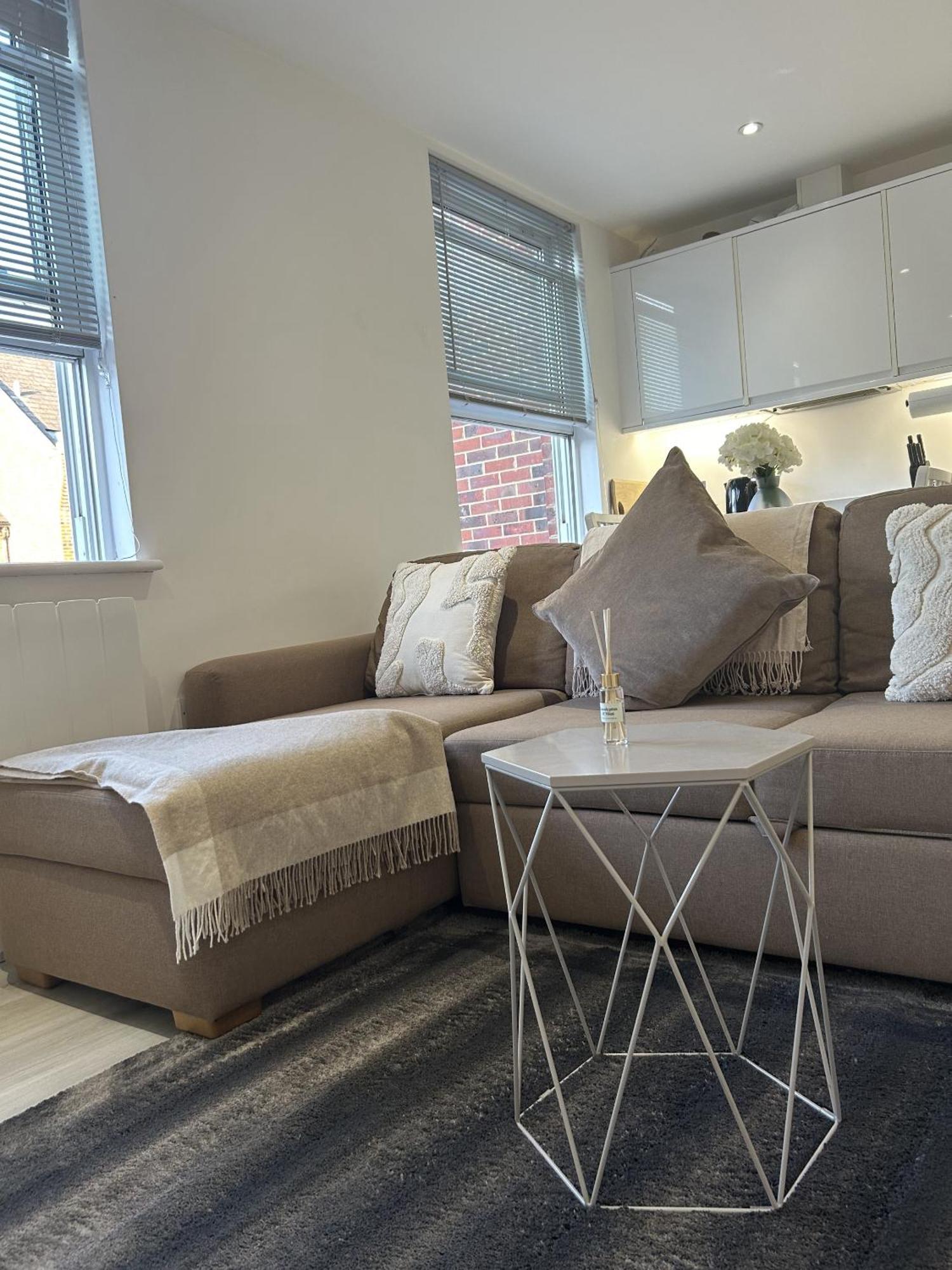 Apartment Gogmore Lane