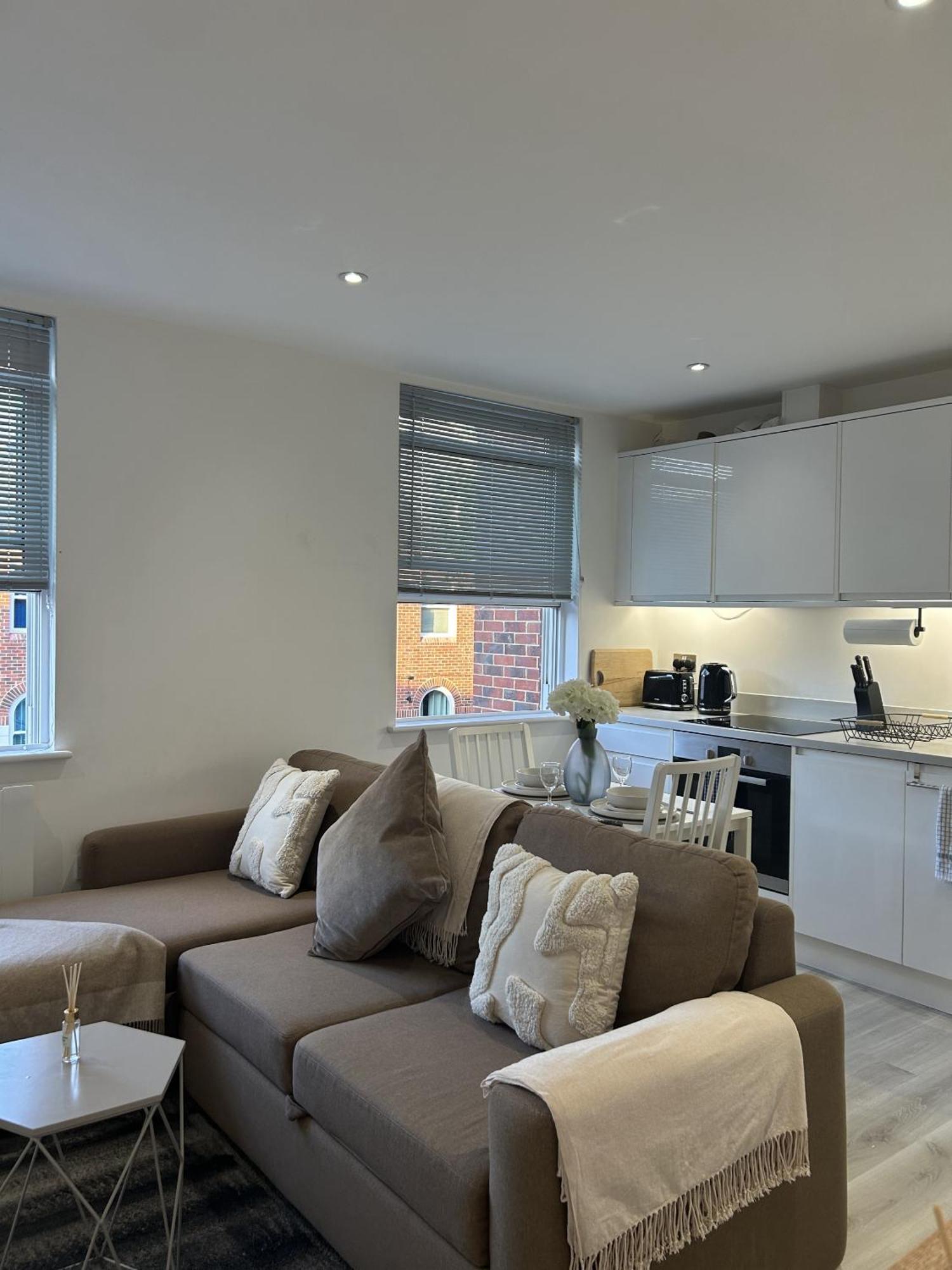 Apartment Gogmore Lane