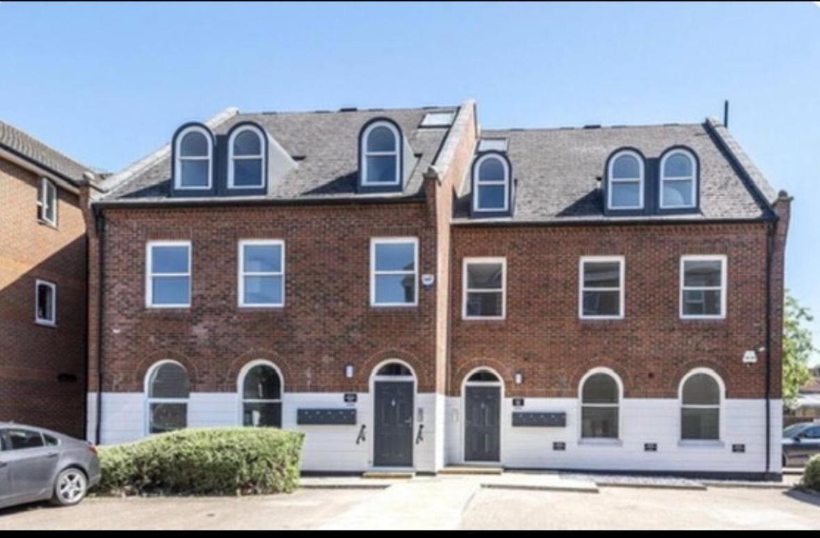 Apartment Gogmore Lane