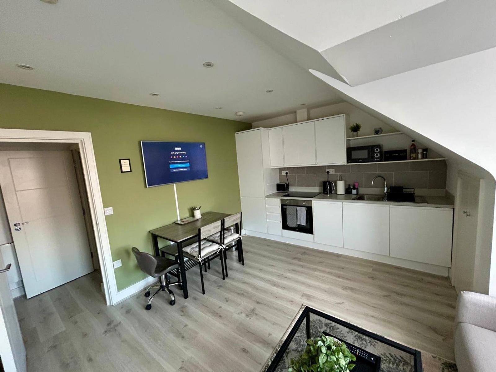 Apartment Gogmore Lane *
